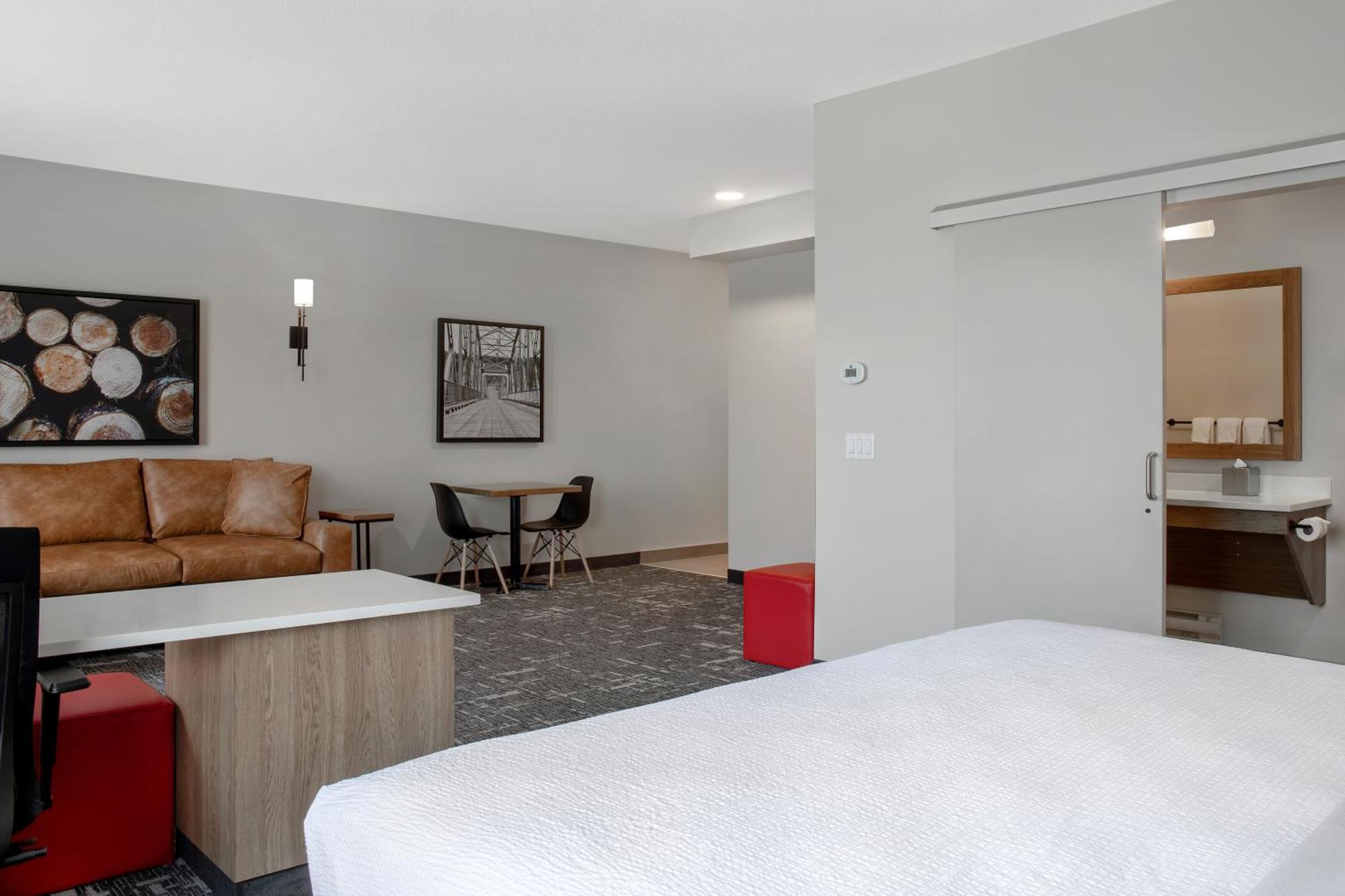 Ramada By Wyndham Cochrane Hotel Luaran gambar