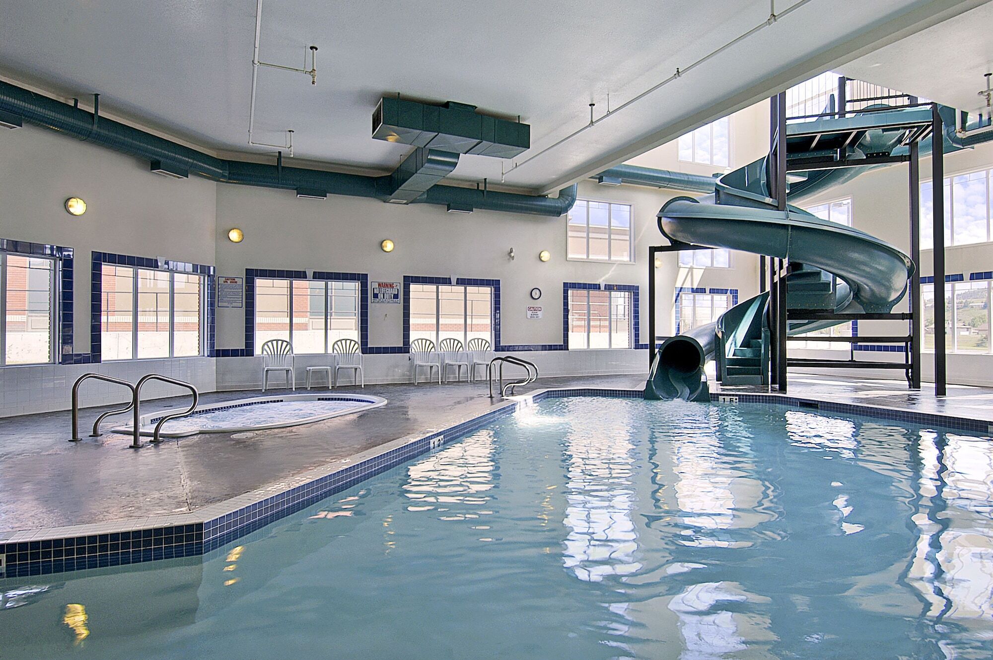 Ramada By Wyndham Cochrane Hotel Luaran gambar